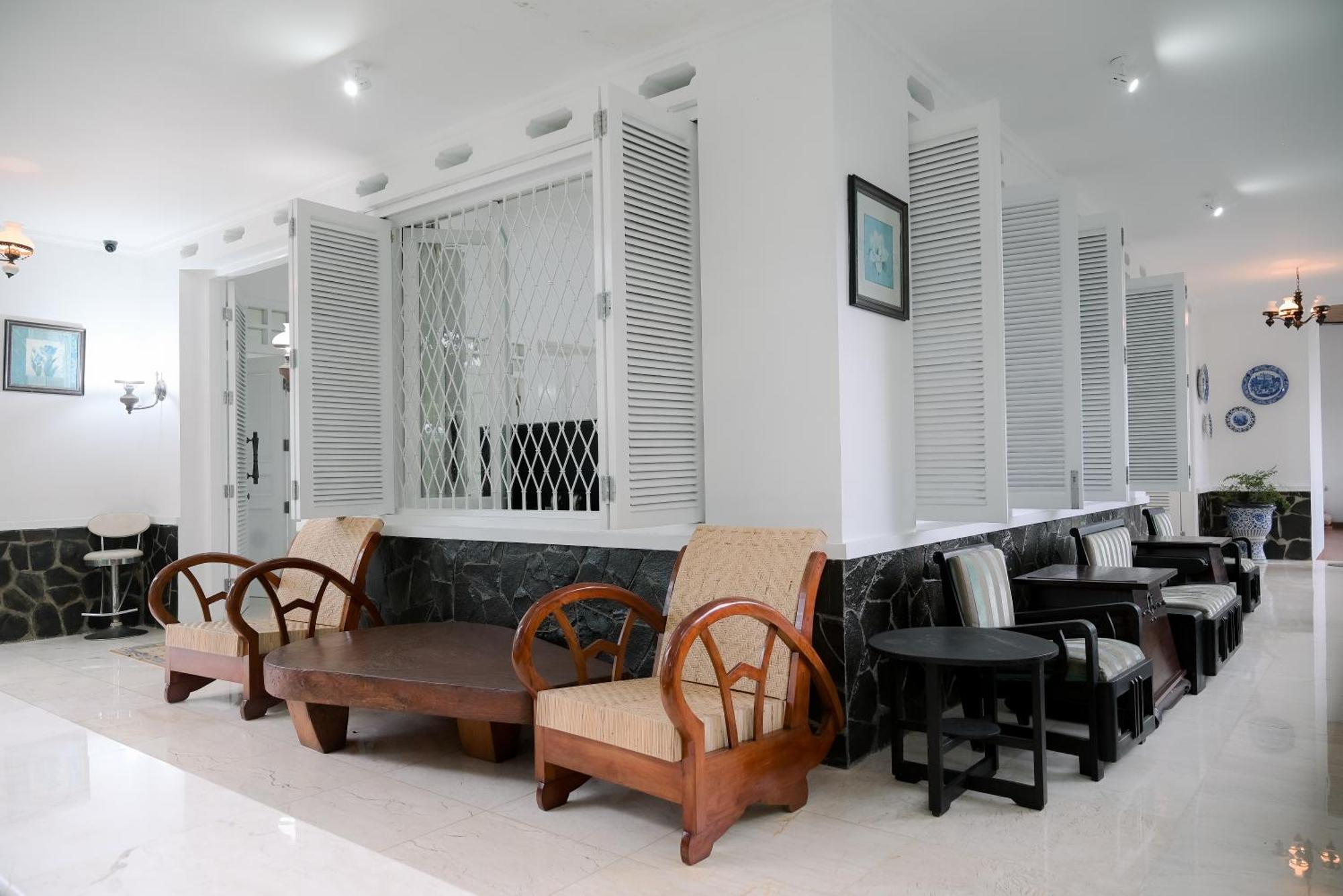 Kirana Guest House Богор Екстер'єр фото