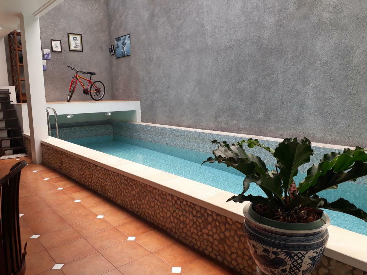 Kirana Guest House Богор Екстер'єр фото